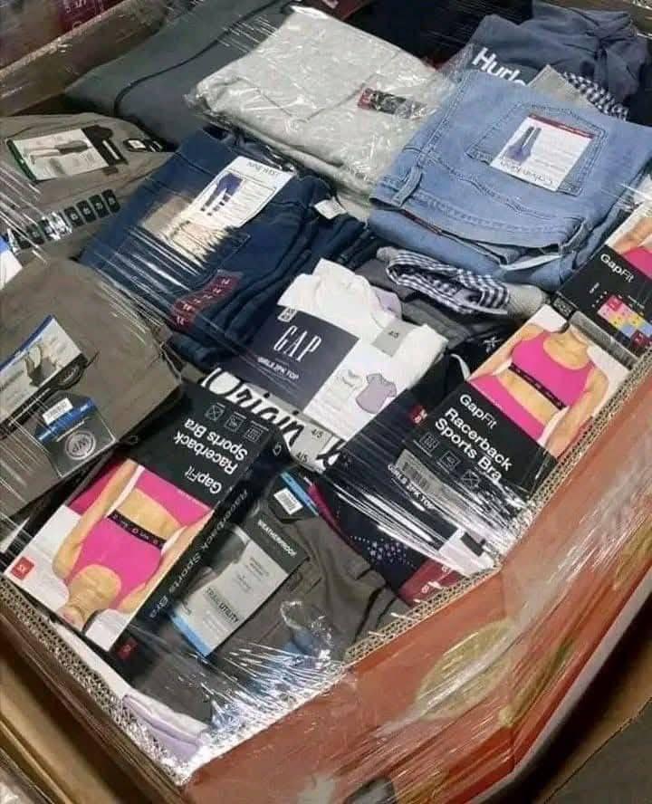 Clothing Liquidation Pallets
