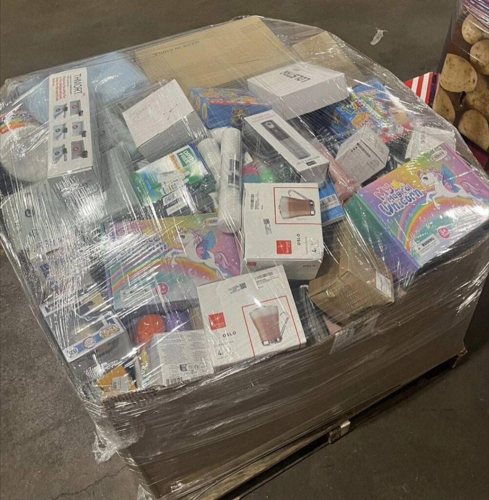 Electronics pallets