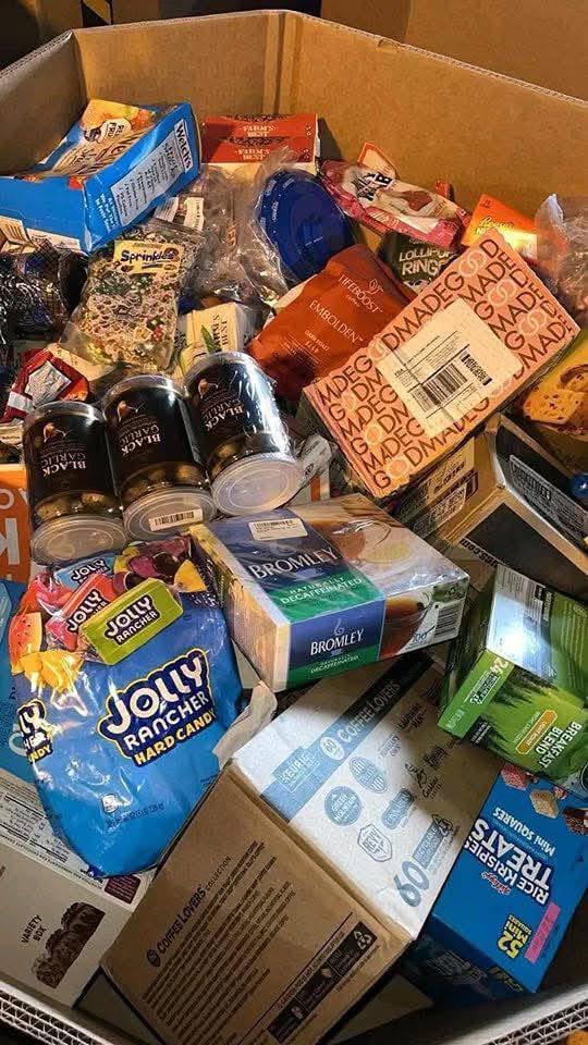 Grocery pallets